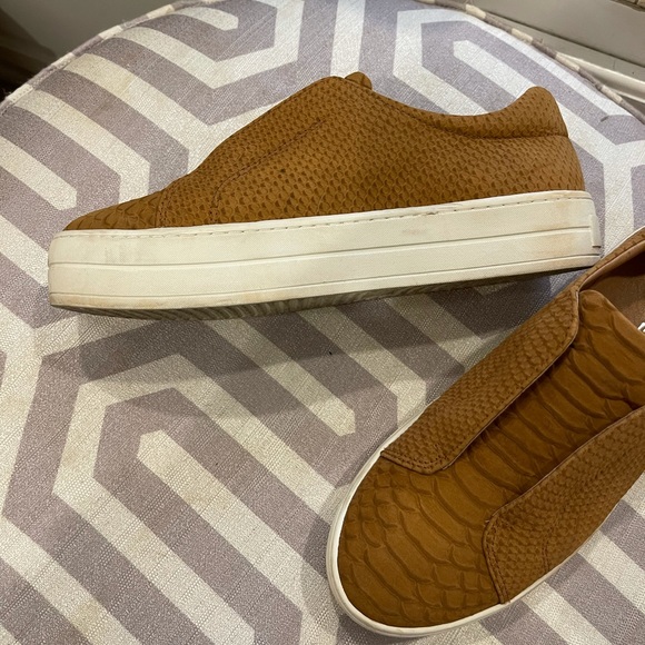 J Slides Heidi Tan Embossed Croc size 8 - Picture 6 of 12